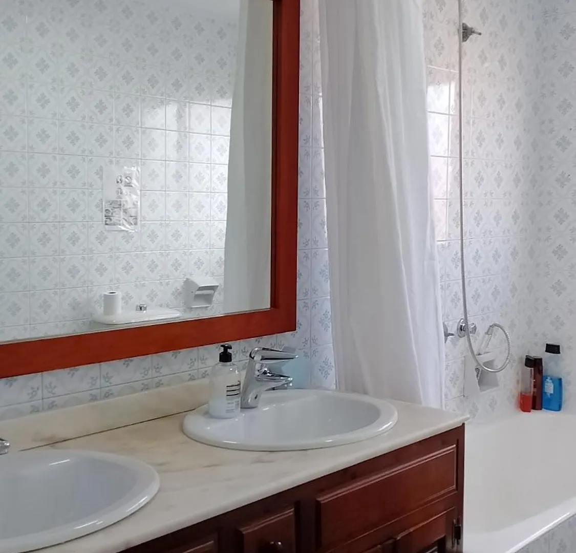 Habitacion Privada Comoda Centro Malaga Vialia Estacion De Tren Maria Zambrano Y Tambien Cerca A La Playa 0*,  Ισπανία